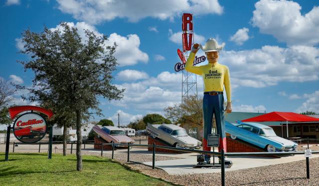 The 2nd Amendment Cowboy at the Cadillac RV Park just west of Amarillo, Texas