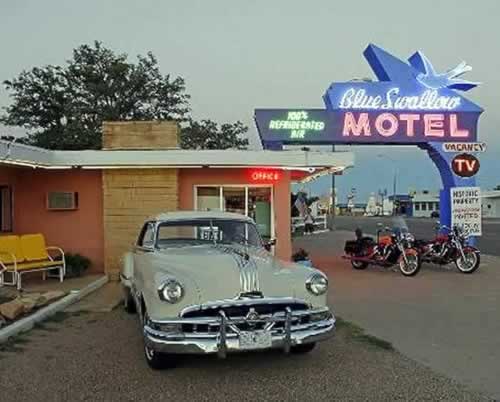 Blue Swallow Motel in Tucumcari, New Mexico